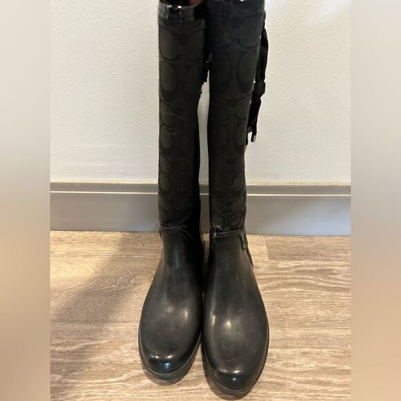 Coach black tristee signature lace up rain boots size 6B - Picture 2 of 6